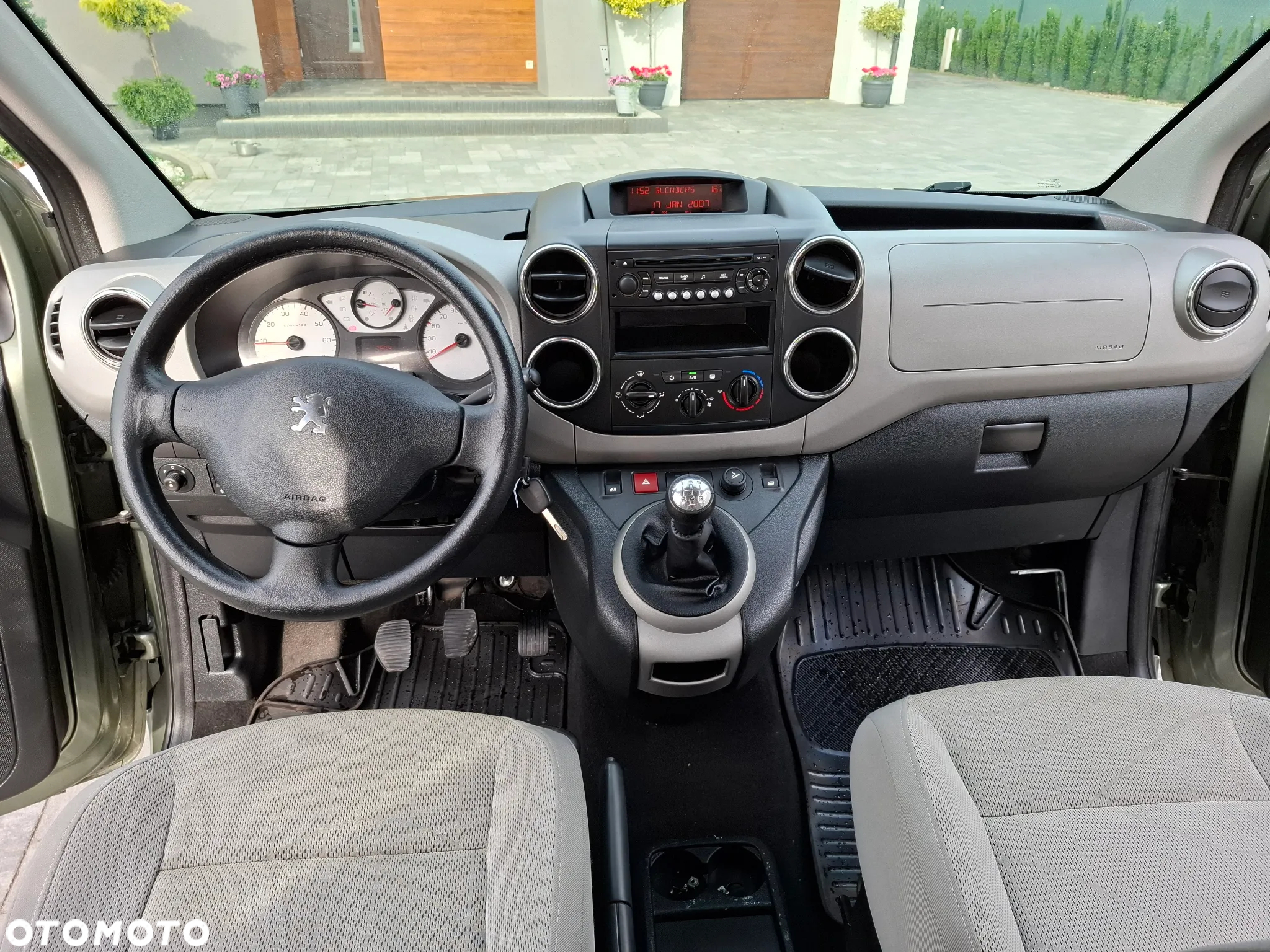 Peugeot Partner 1.6 HDi Active 7os - 28