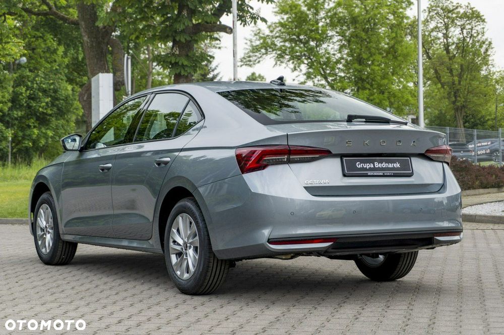 Skoda Octavia - 10