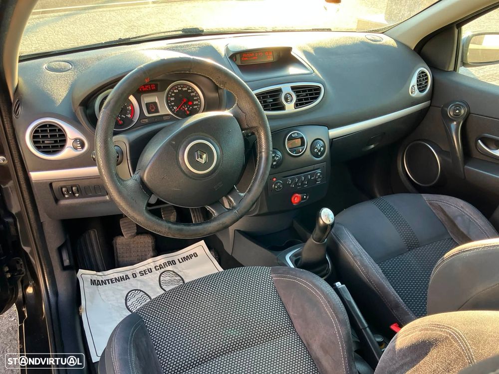 Renault Clio 1.5 dCi Dynamique - 1