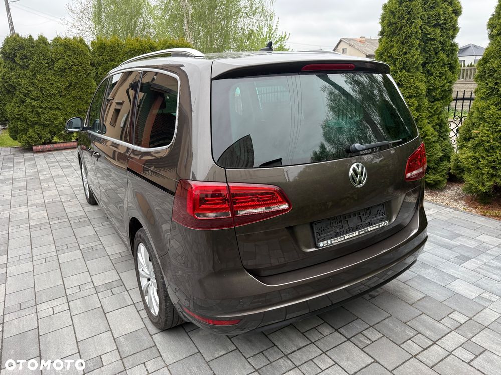 Volkswagen Sharan 2.0 TDI DSG (BlueMotion Technology) Highline - 10
