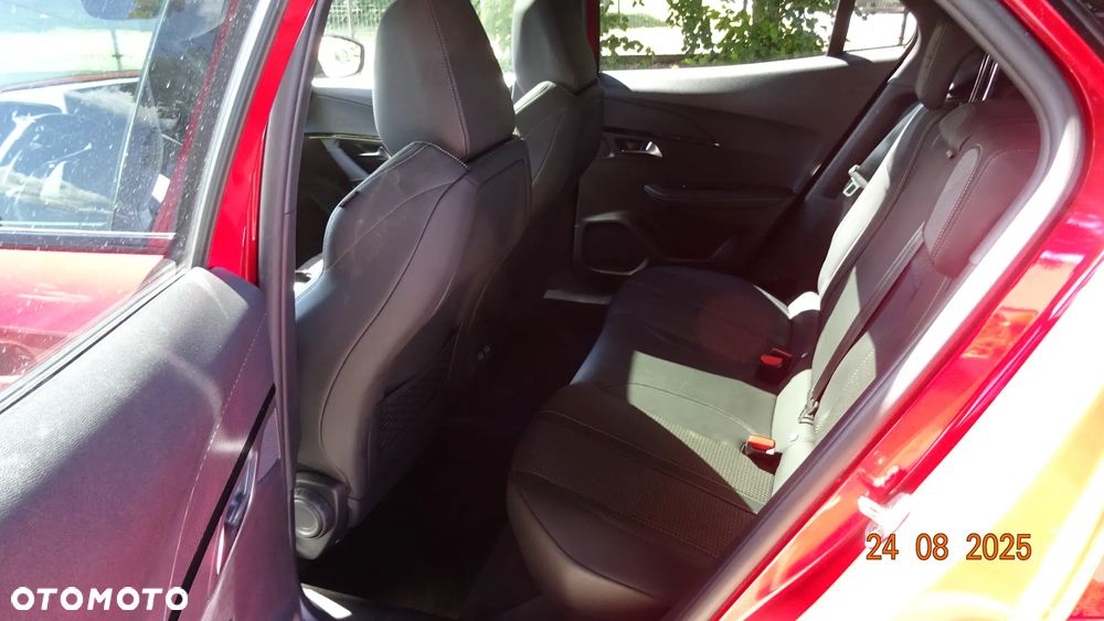 Peugeot 2008 1.5 BlueHDi GT Line S&S EAT8 - 6