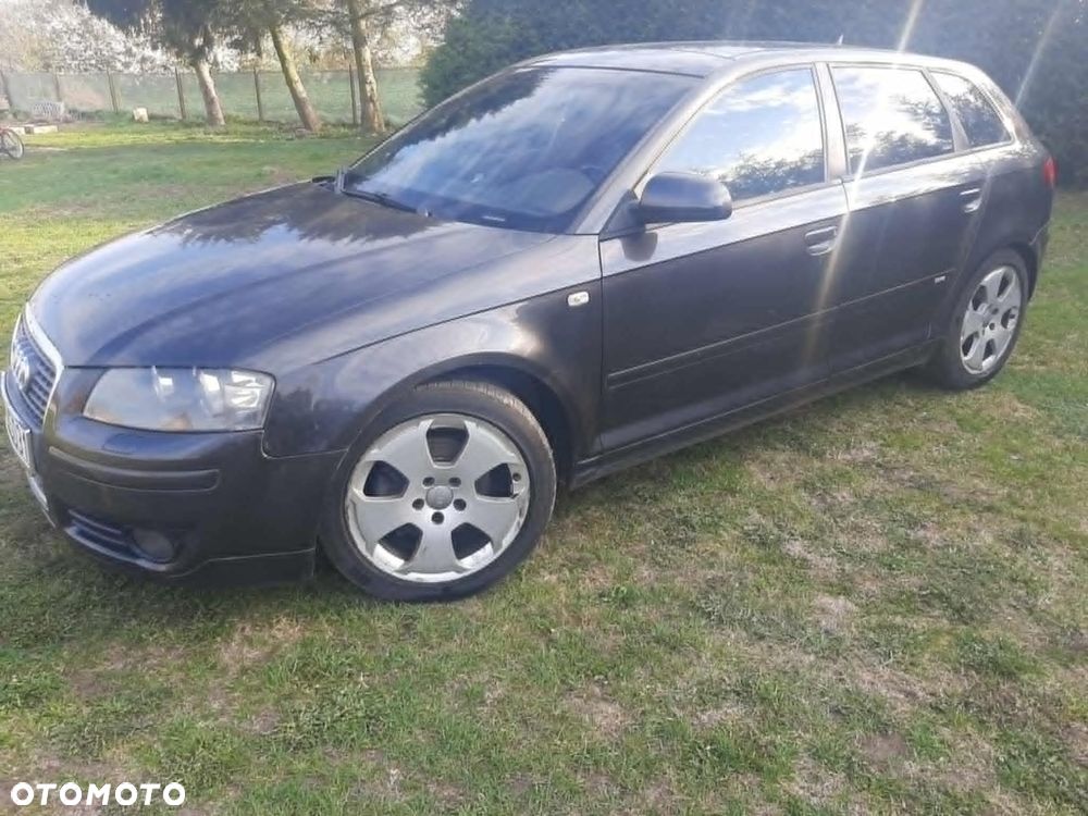 Audi A3 Sportback 2.0 FSI Ambition - 1