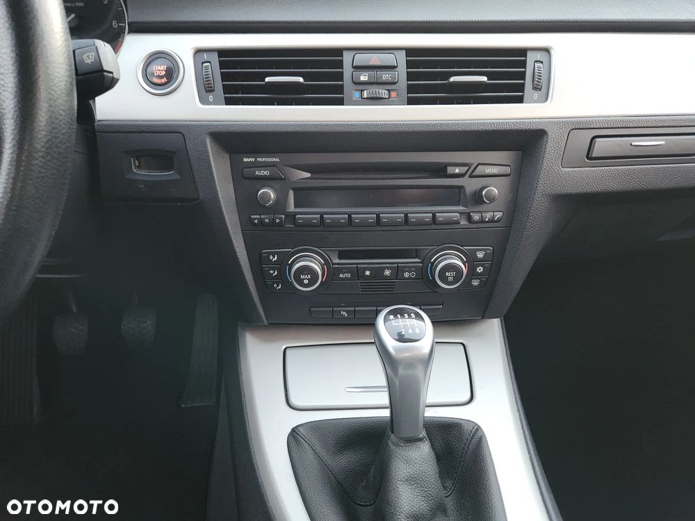 BMW Seria 3 - 10