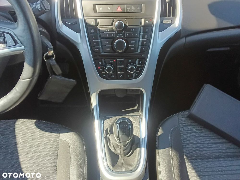 Opel Astra - 18