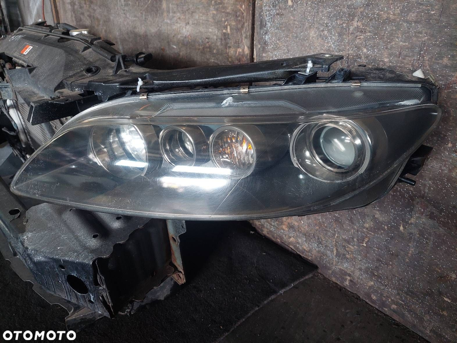 PAS PRZEDNI WZMOCNIENIE CZOŁOWE + LAMPY XENON MAZDA 6 I LIFT GG GY EU - 2
