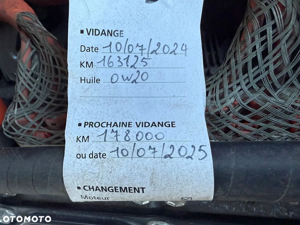 Toyota Prius (Hybrid) Comfort - 26