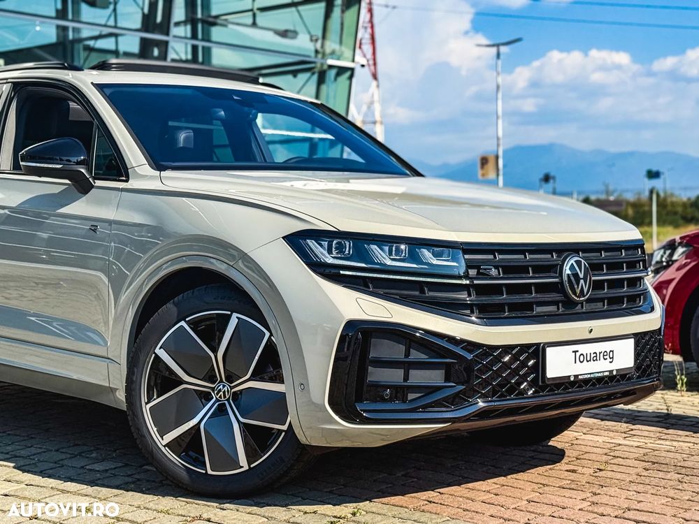 Volkswagen Touareg V6 TDI 4MOTION R-Line - 36