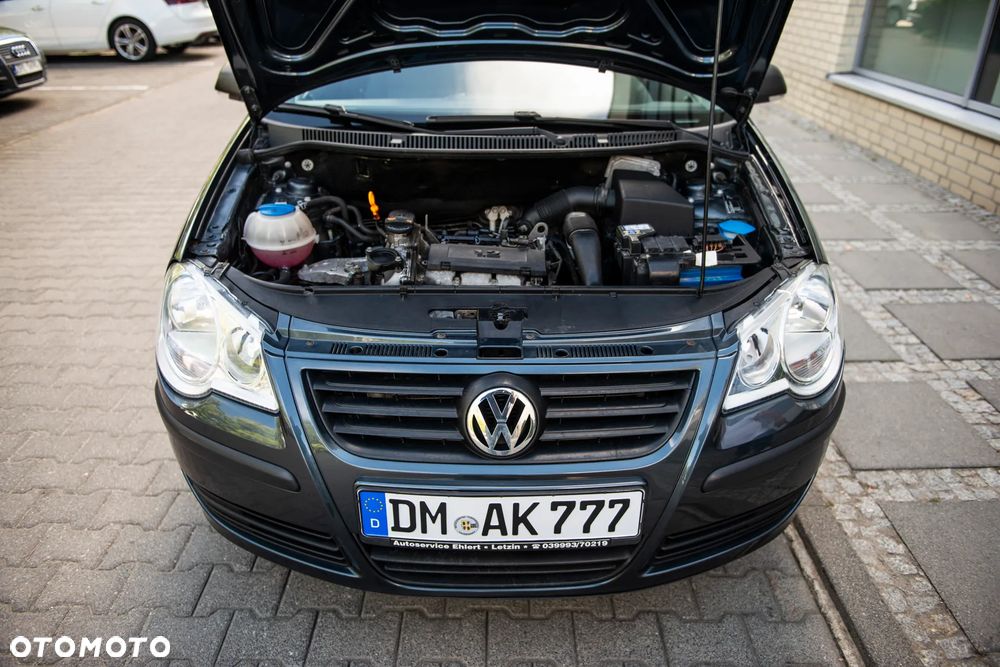 Volkswagen Polo 1.2 Trendline - 28
