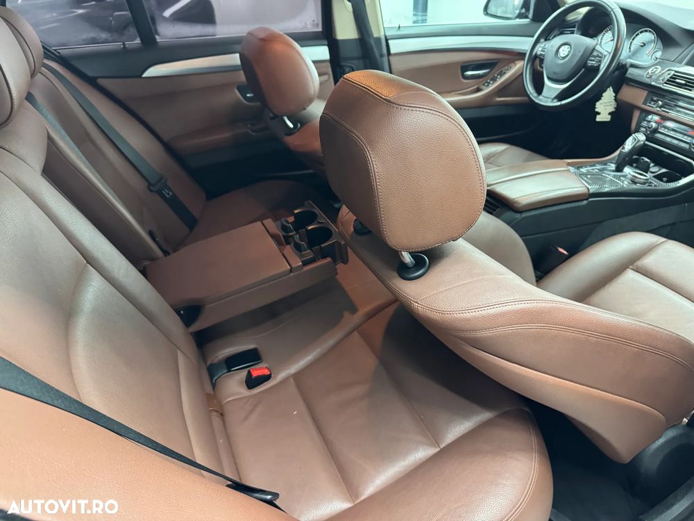 BMW Seria 5 525d xDrive Aut. Luxury Line - 20