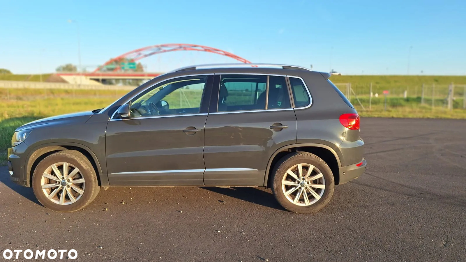 Volkswagen Tiguan 2.0 TDI 4Mot Track&Style - 4