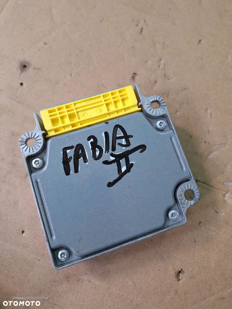 moduł poduszek sensor airbag Skoda sharan Fabia II 1C0909605F   (51/10)    (105/2) - 4