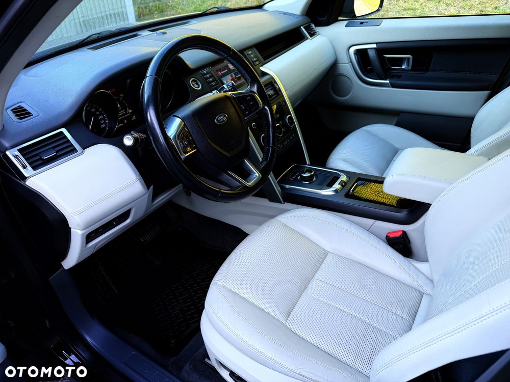 Land Rover Discovery Sport TD4 HSE - 26