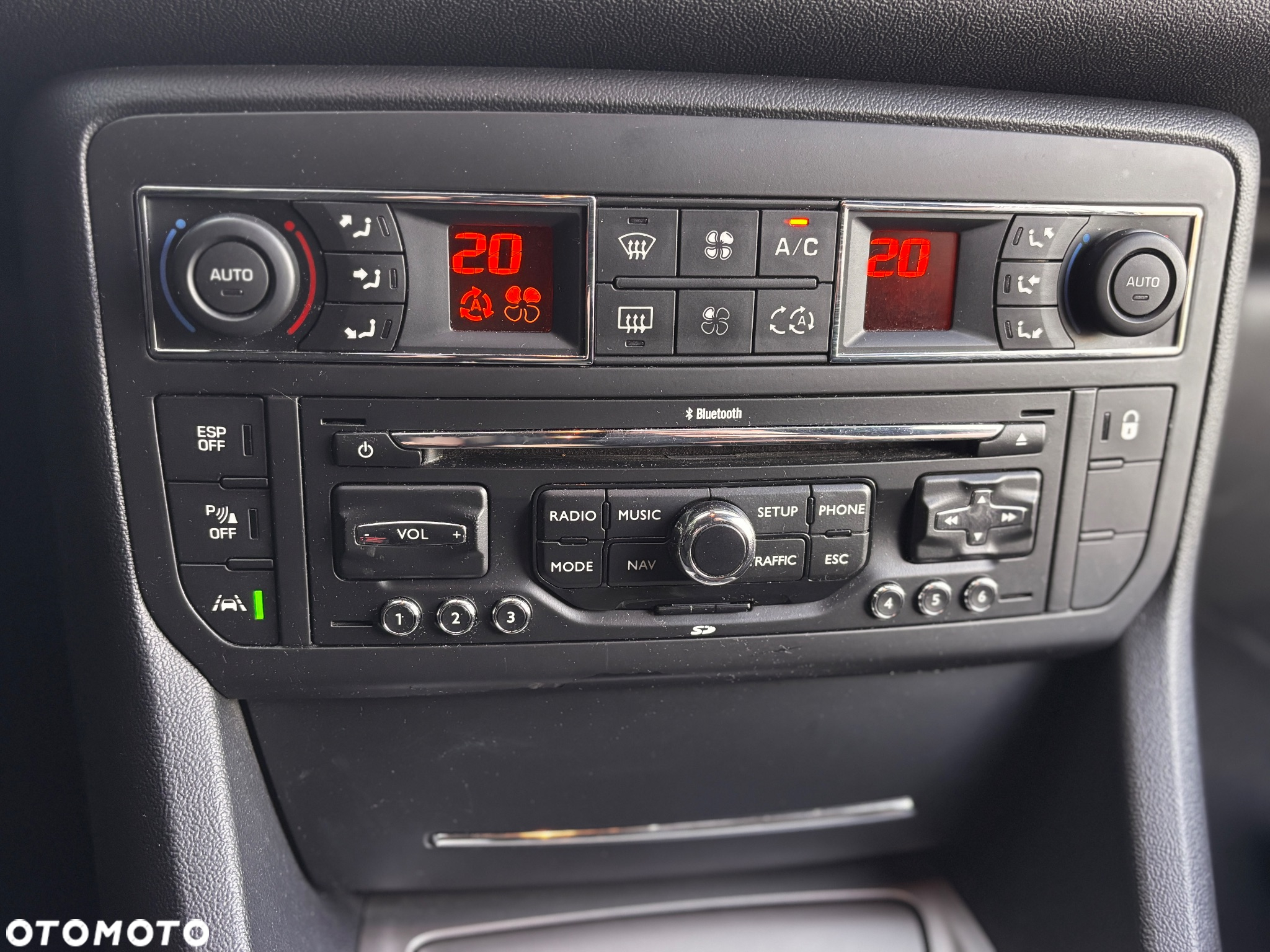 Citroën C5 Tourer HDi 140 FAP Business Class - 12
