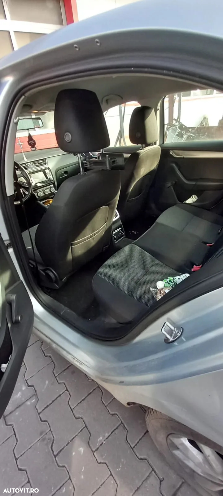 Ford Mondeo 1.8 Ambiente - 5