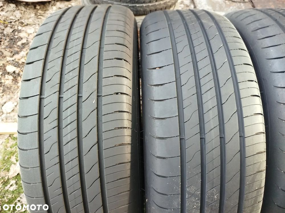 215/60R17 96H Goodyear Efficiente grup 2 4szt z nowego auta demonstracyjnego. - 3