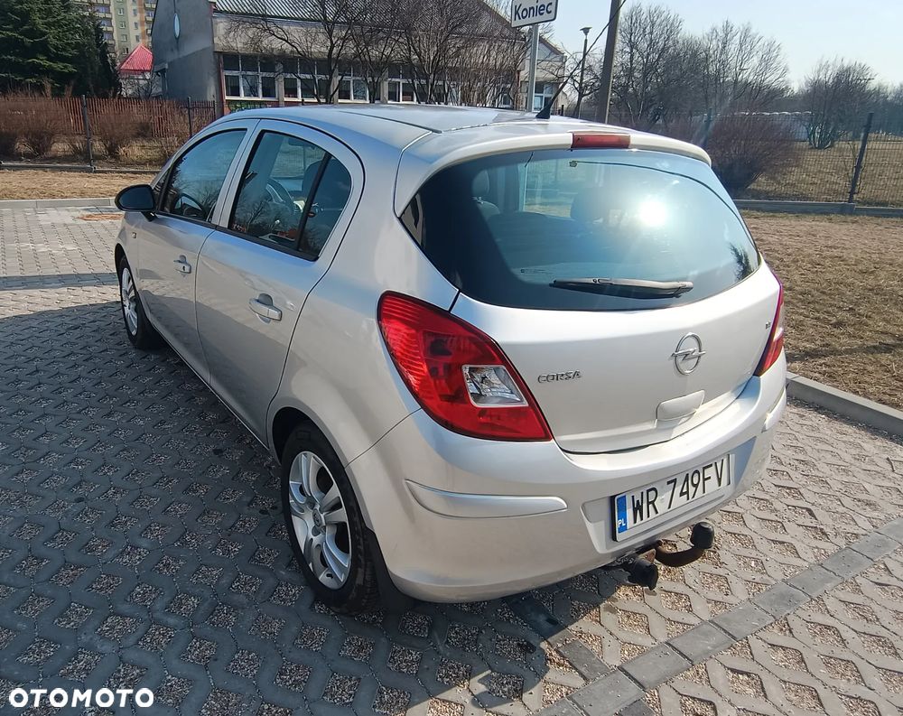 Opel Corsa 1.4 16V - 7