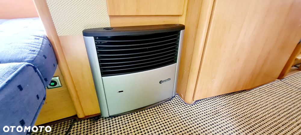 Hymer-Eriba Living 530K - 12