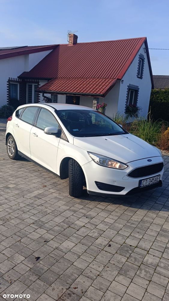 Ford Focus - 8