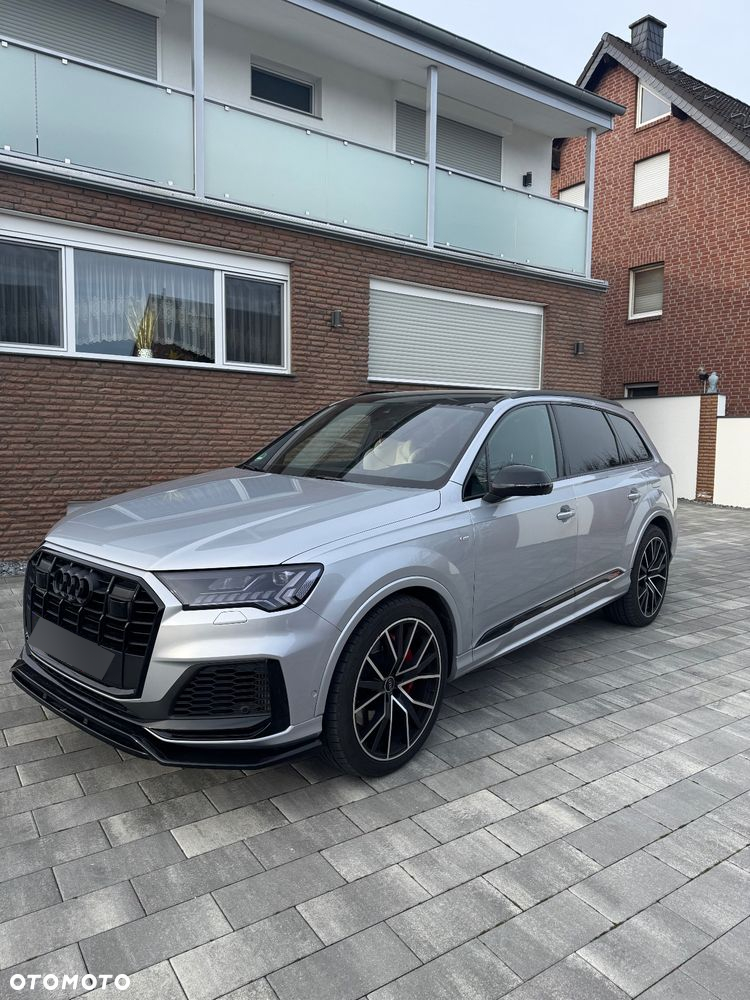 Audi Q7 60 TFSI e Quattro S Line Tiptr - 4