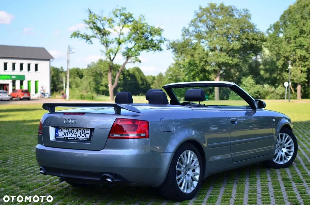 Audi A4 Cabrio - 4