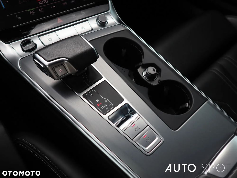 Audi A6 Avant 55 TFSI quattro S tronic - 34