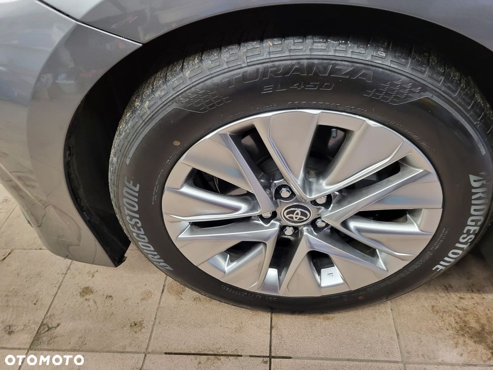 Toyota Mirai Advanced - 10