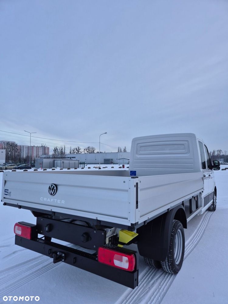 Volkswagen Crafter Skrzyniowy z podwójną kabiną - 17