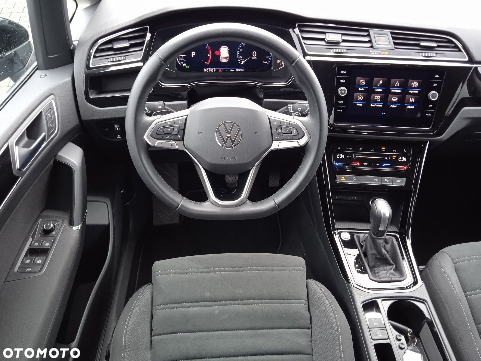 Volkswagen Touran 1.5 TSI EVO Highline DSG - 9