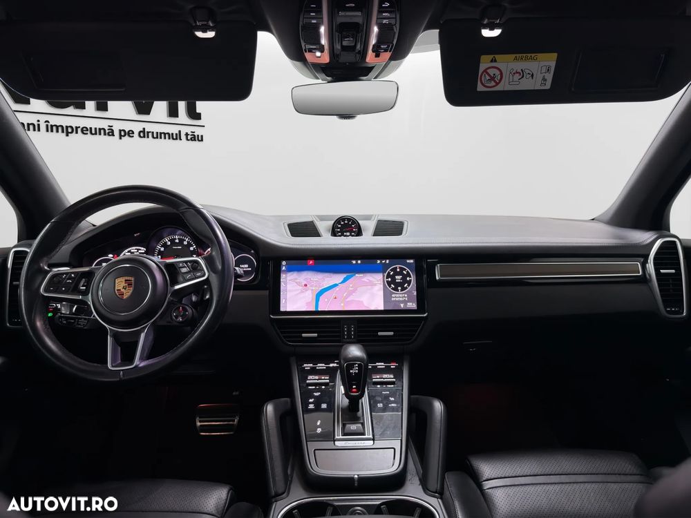 Porsche Cayenne S Tiptronic S Platinum Edition - 9