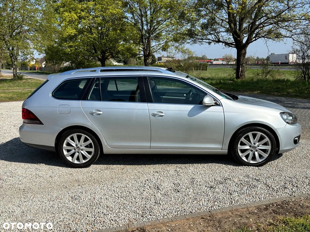 Volkswagen Golf 2.0 TDI DPF Highline - 5