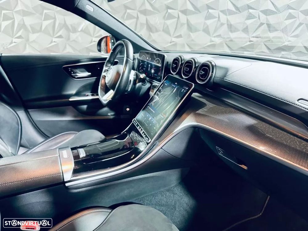 Mercedes-Benz C 300 d AMG Line - 19