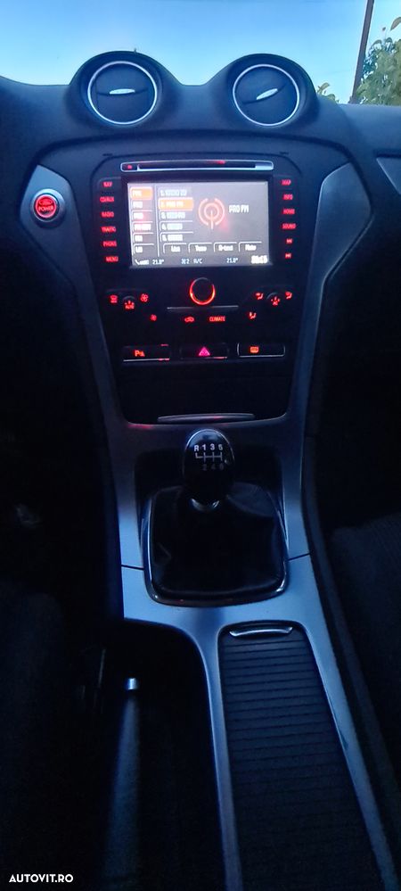 Ford Mondeo 2.0 TDCi Titanium - 5