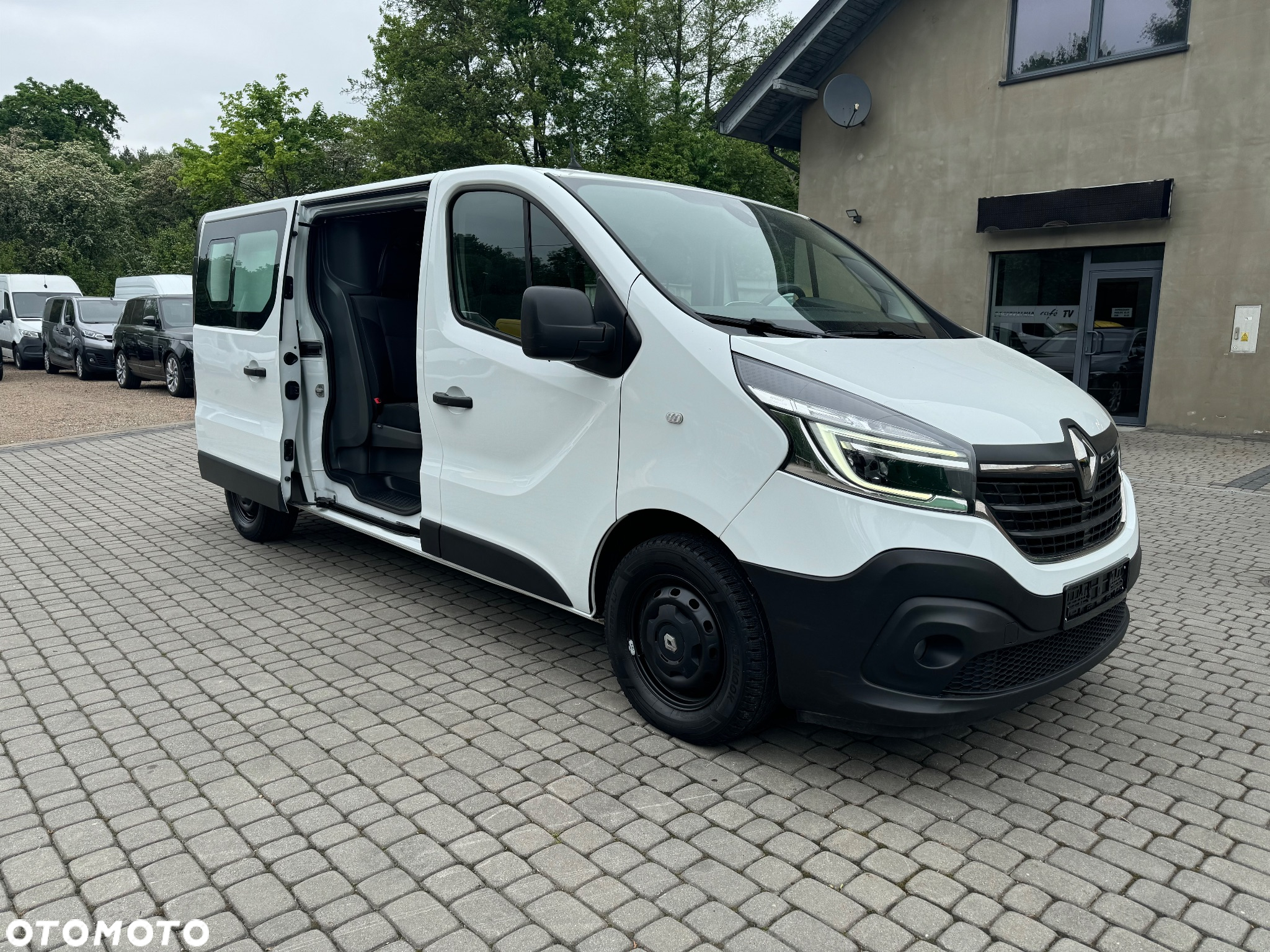 Renault Trafic - 9