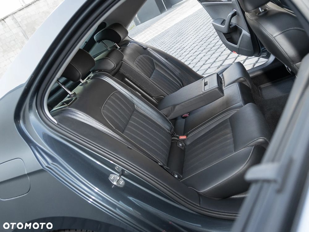 Skoda Superb 2.0 TSI 4x4 L&K DSG - 35