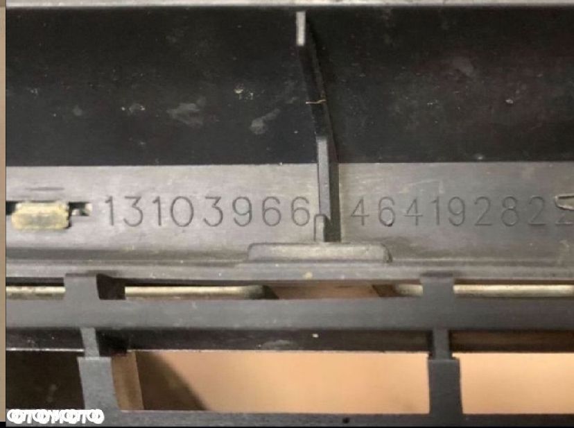 13103966 grill atrapa GTS opel Vectra c signum 02-05 - 3