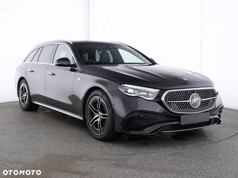 Mercedes-Benz Klasa E 300 de PHEV 4-Matic AMG 9G-Tronic - 1