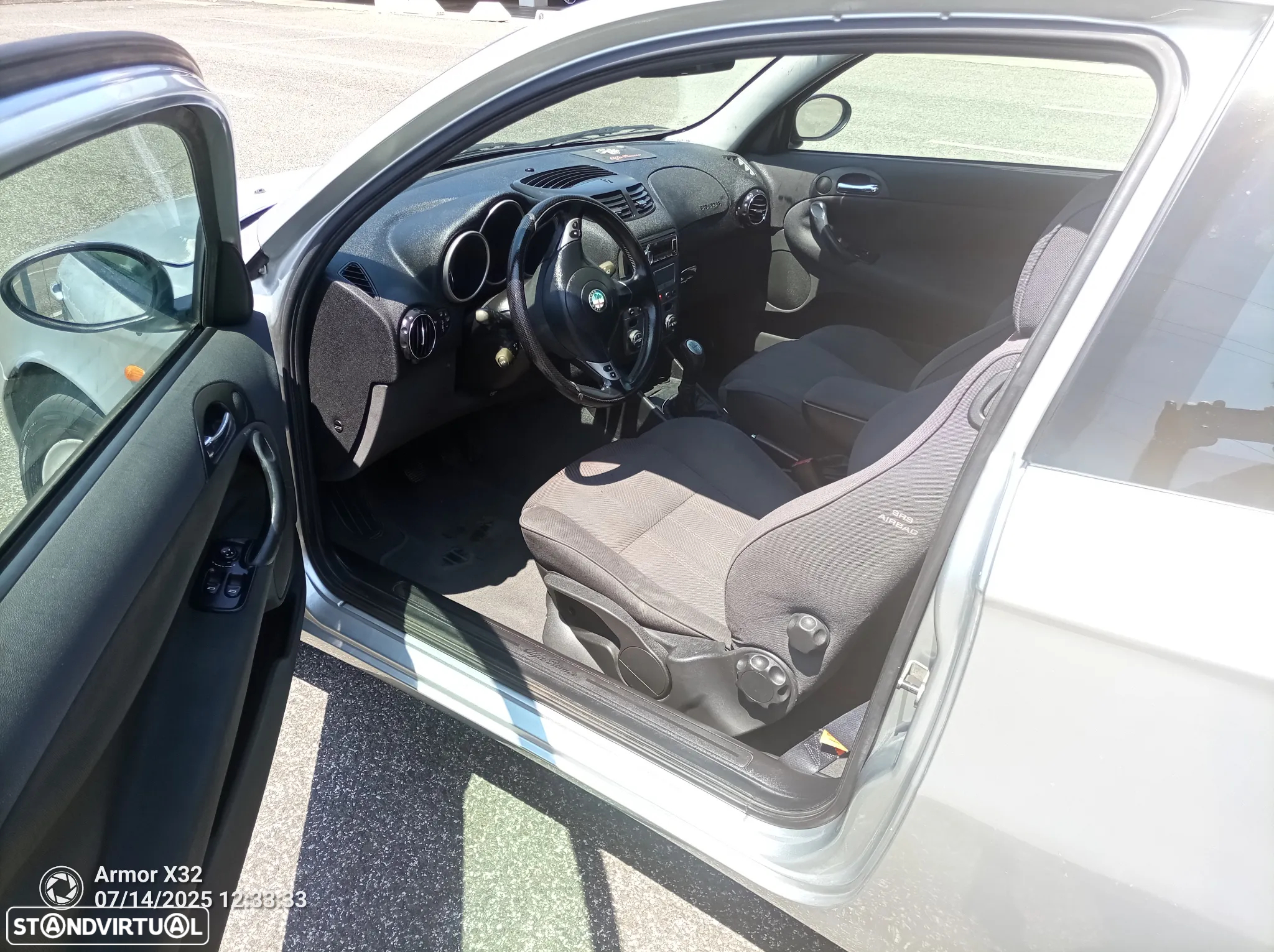 Alfa Romeo 147 1.6 TS Distinctive - 3