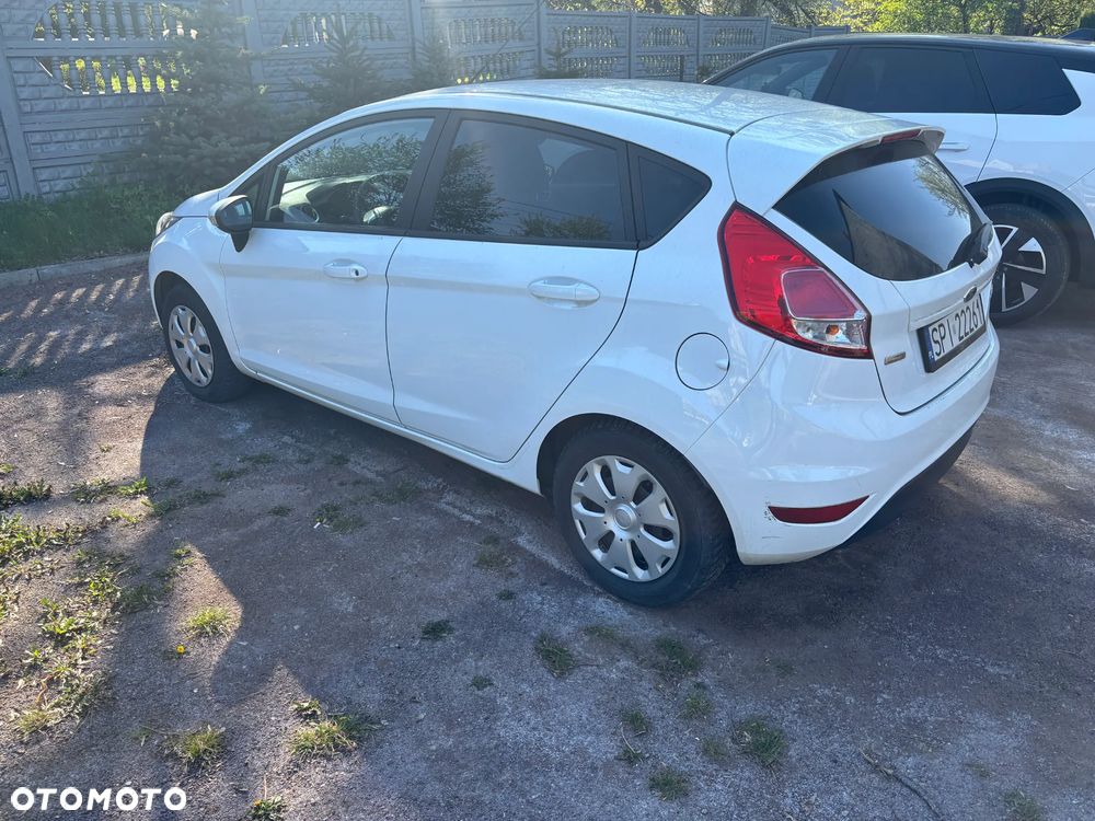 Ford Fiesta - 8