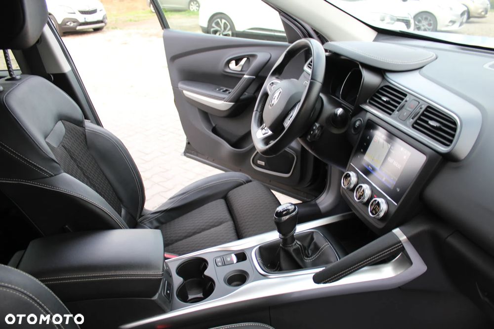 Renault Kadjar 1.3 TCe FAP Bose - 25