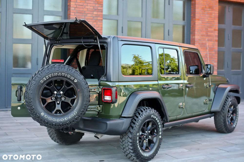 Jeep Wrangler - 16
