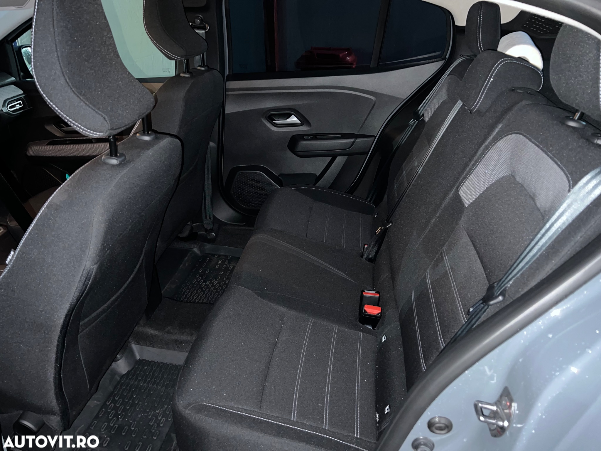 Dacia Logan TCe 90 MT6 Prestige+ - 14