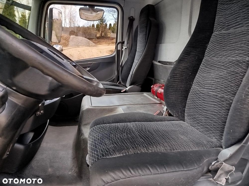 Mercedes-Benz ATEGO 818 - 11
