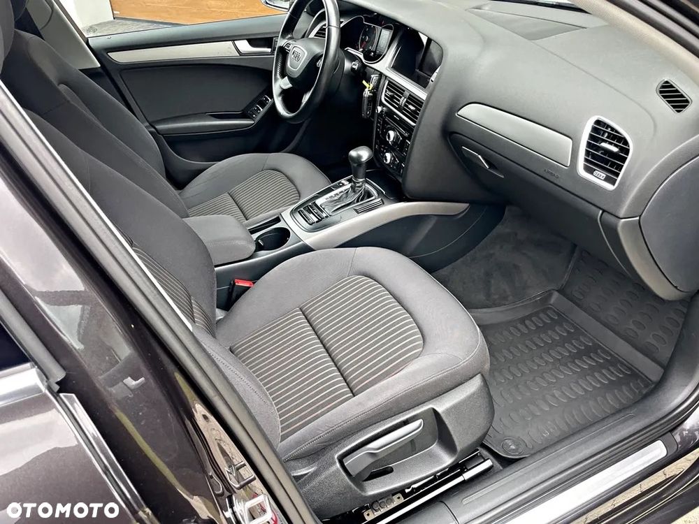 Audi A4 Avant 2.0 TDI DPF multitronic Ambiente - 15