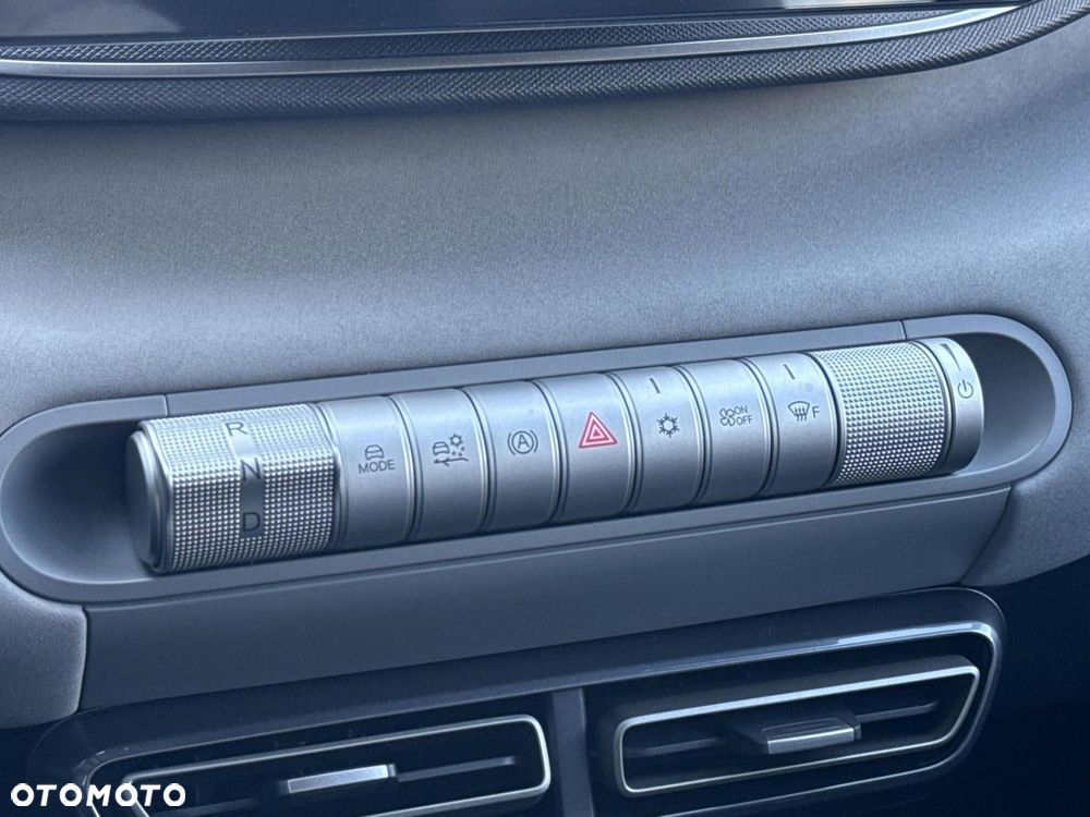 BYD Dolphin - 19
