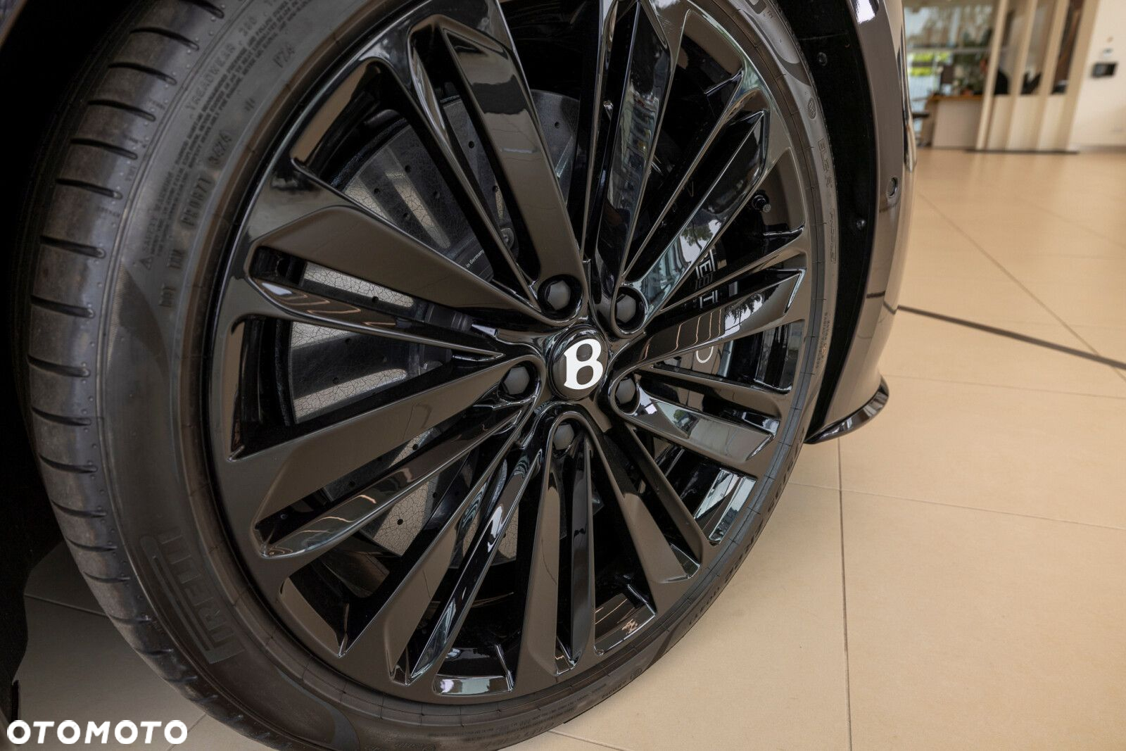 Bentley Continental GT - 8