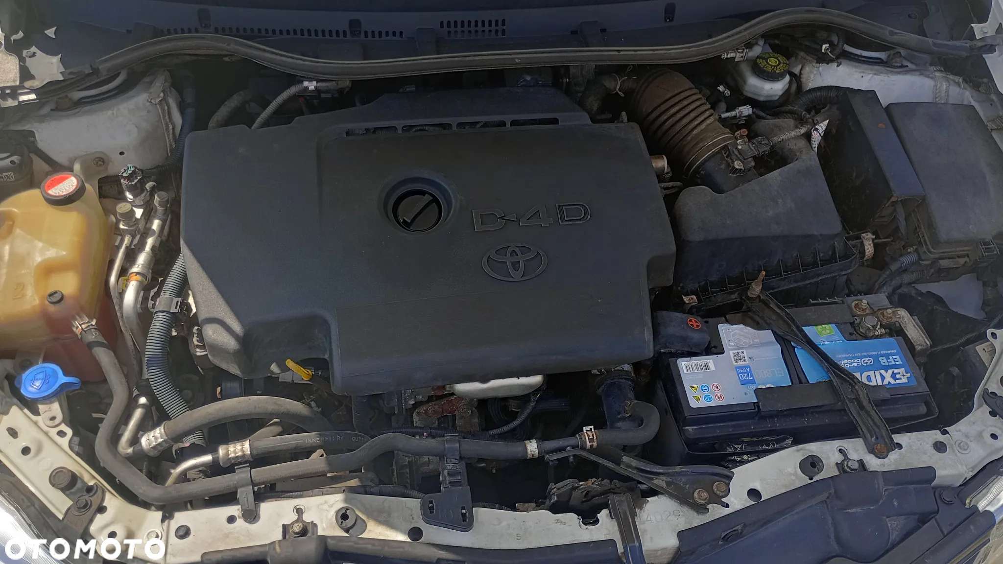 Toyota Auris - 14