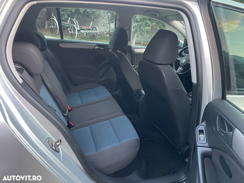 Volkswagen Golf - 19