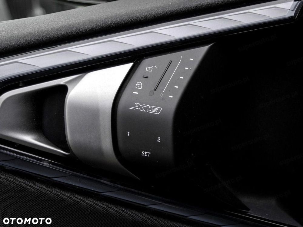 BMW X3 xDrive20 mHEV - 13