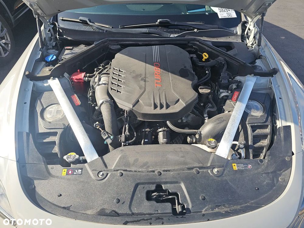 Kia Stinger 3.3 T-GDI V6 GT AWD - 10