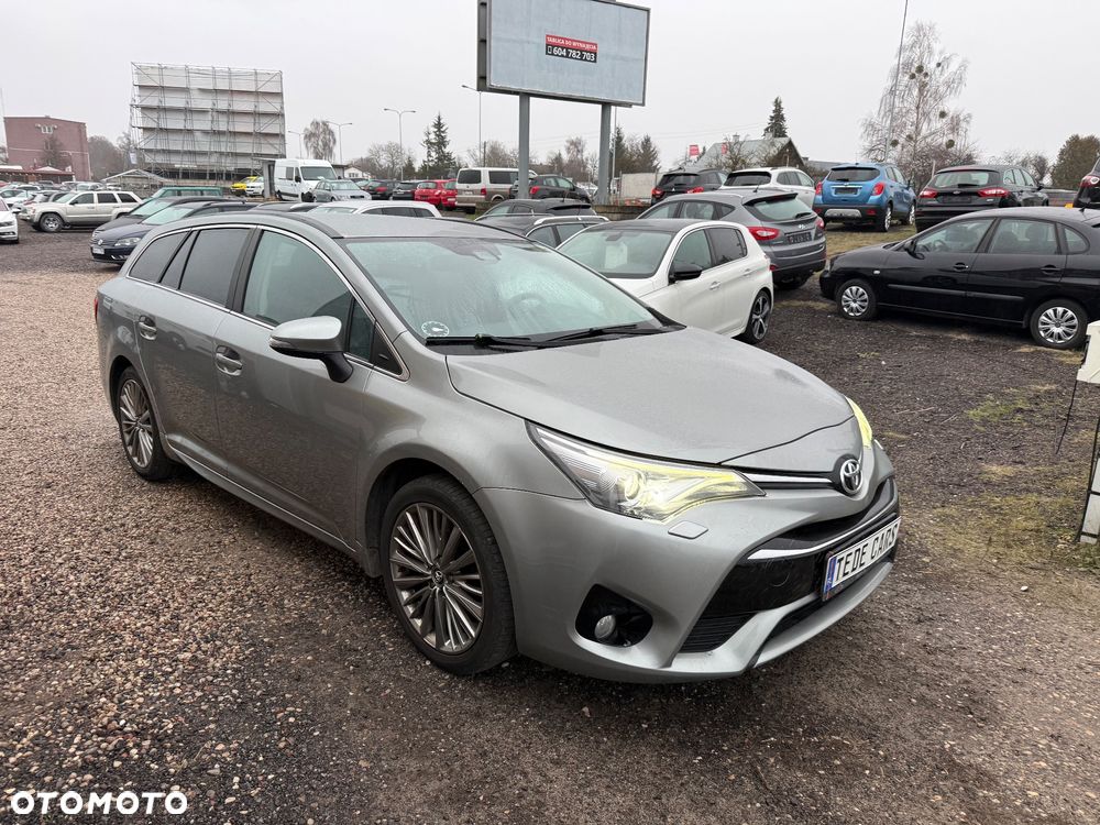 Toyota Avensis 1.8 Prestige - 3